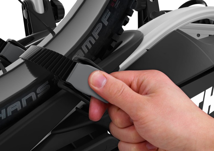 Thule_VeloCompact_2Rowery_BagażnikRowerowy_Aluminium_Velokids_Klamra.jpg