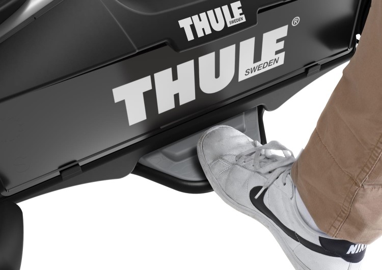 Thule_VeloCompact_Fix4Bike_3Rowery_BagażnikRowerowy_Aluminium_Velokids_Pedał.jpg