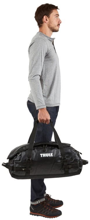 Thule_Chasm_40L_TDSD202_Black_Back_TorbaPodróżna_Velokids_Torba.jpg