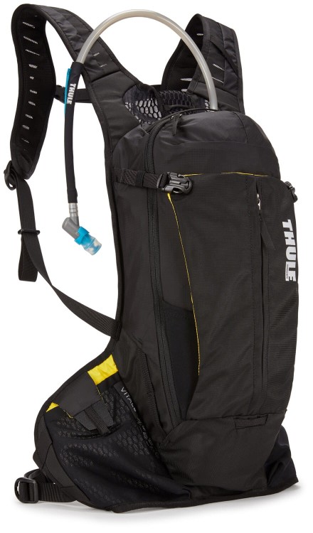 Thule_Vital_8L_TVHP208_Black_Plecak_Hydratacyjny_Pro_Velokids_Profil.jpg