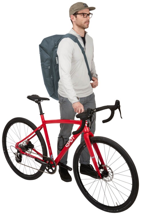 Thule_RoundTrip_BikeDuffel_Dark Slate_3204353_TorbaRowerowa_Velokids_Life.jpg