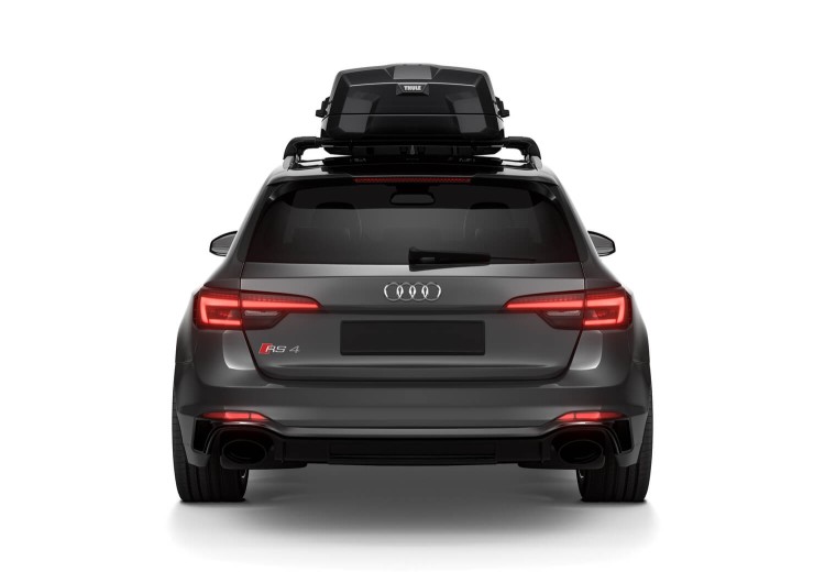 Thule_Vector_Medium_BlackMetallic_BoxDachowy_Velokids_AutoTył.jpg