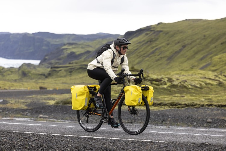 Small-Thule_ShieldPanniers_LS_Iceland_210902_5725.jpg