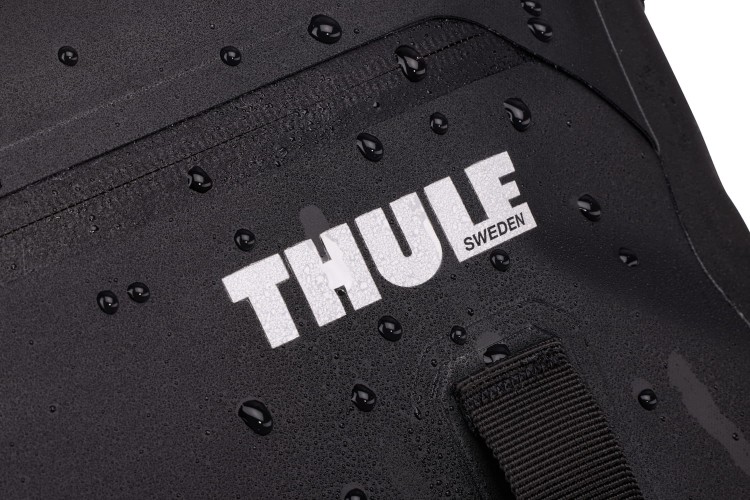 Small-Thule_Shield_TSP2122_Black_FS_02_3204916.jpg