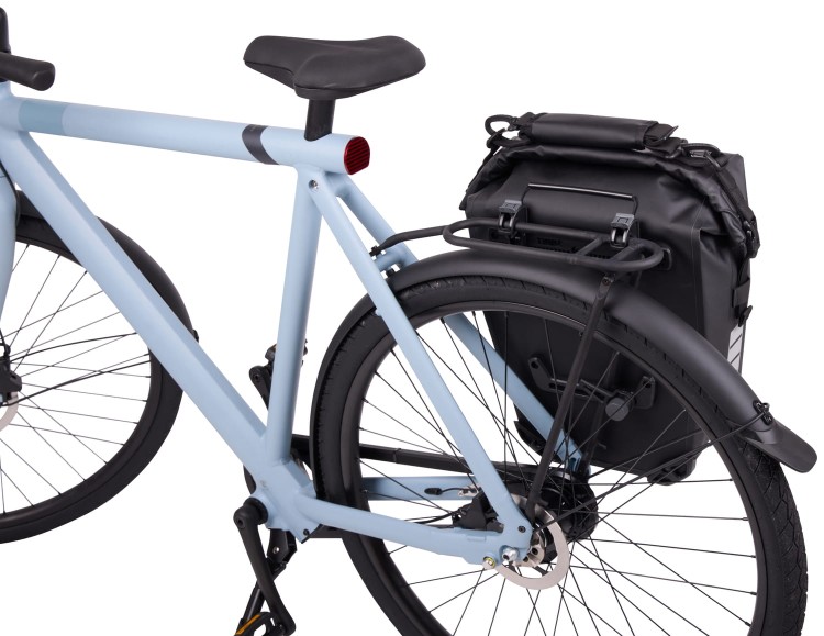 Small-Thule_Shield_TSP2122_Black_FS_03_3204916.jpg