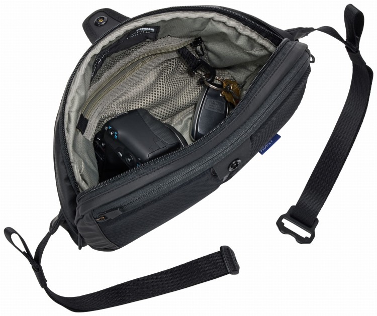 Thule_Tact_TACTWP05_Black_FS_03_3204709.jpg
