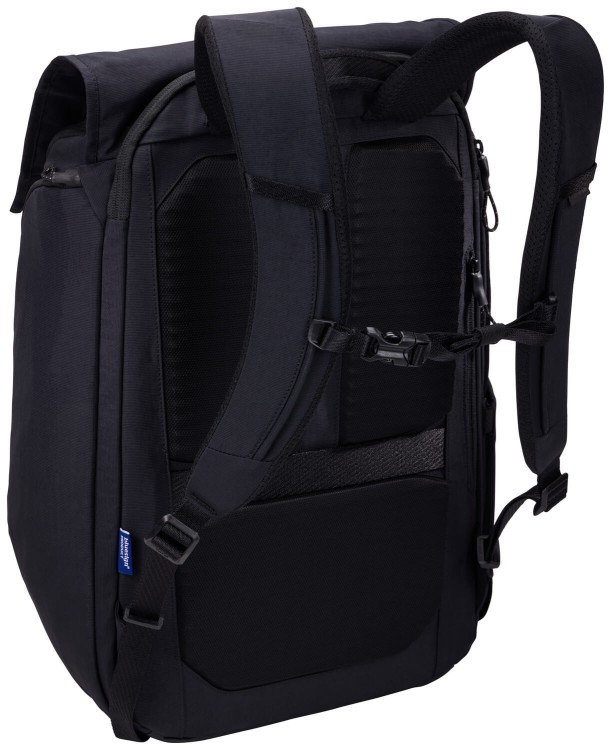 Small-Thule_Paramount_PARABP3216_Black_02_3205014.jpg