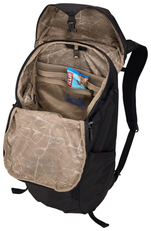 Small-Thule_AllTrail_TADP225_Black_FS_08_3205088.jpg
