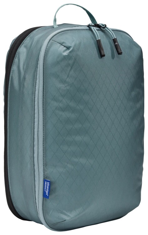 Small-Thule_CleanDirtyPackingCube_TCCD201_Pond_02_3205118.jpg