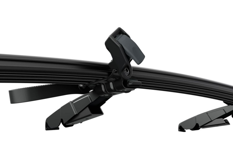 Small-Thule_VeloSpaceXT_A_BikeAdapter_Black_ReleaseHandles_938110.jpg