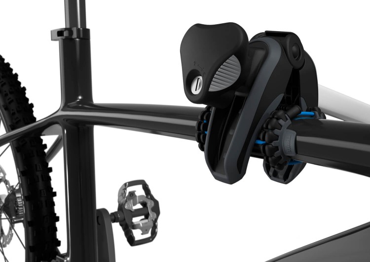 Small-Thule_Carbon_Frame_Protector_OB_Thule_VeloCompact_02_984101.jpg