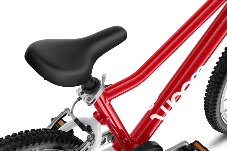 GO 3_Saddle_woom red_Detail_scal.jpg