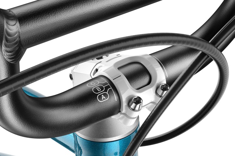 Rower woom GO 3 metallic blue 06.jpg