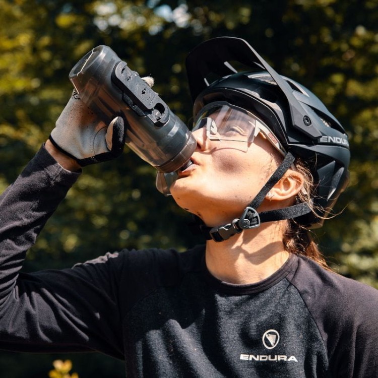 FIDLOCK_SS21_MTB_175_BRE_0865_800x800.jpg