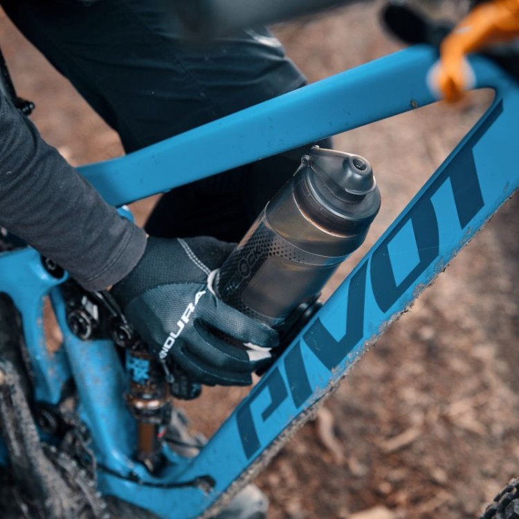 FIDLOCK_SS21_MTB_290_BRE_1456_800x800.jpg