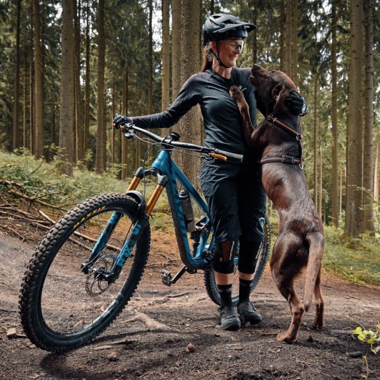 FIDLOCK_SS21_MTB_297_BRE_1547_800x800.jpg