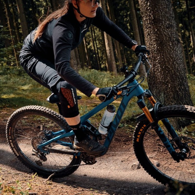 FIDLOCK_SS21_MTB_268_BRE_1323_800x800.jpg