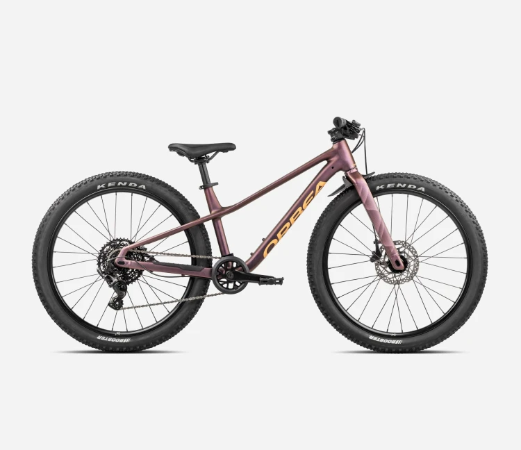 U007TTCC-J4-SIDE-KIMU_24_H20_over.webp