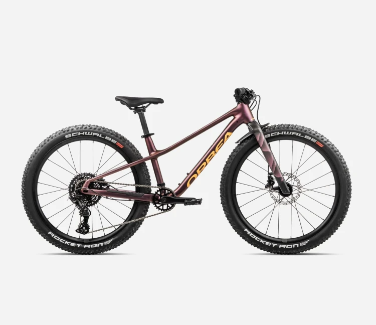 U008TTCC-J4-SIDE-KIMU_24_H10_over.webp