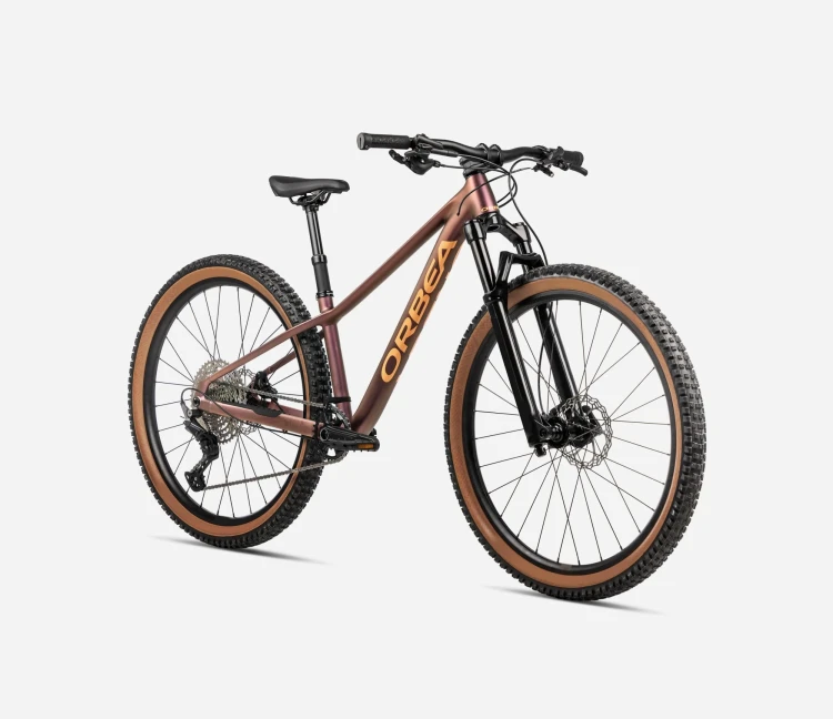 U012TTCC-J4-FRONT-KIMU_27_H10_over.webp