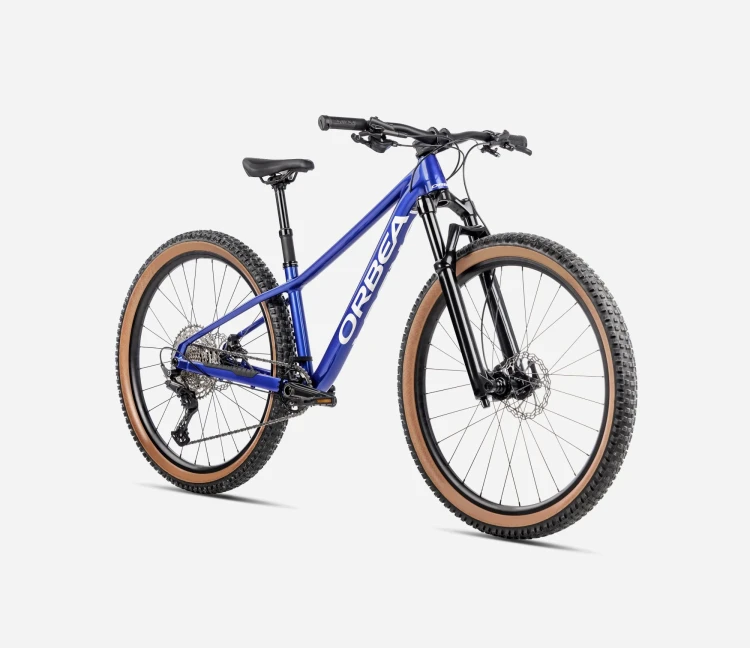 U012TTCC-J3-FRONT-KIMU_27_H10_over.webp