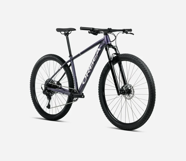 T207TTCC-RD-FRONT-ONNA_29_20_over.webp
